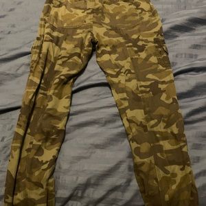 Camouflage cargo joggers